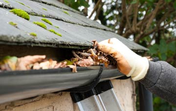 gutter cleaning St Ishmaels, Pembrokeshire